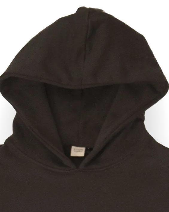 Nahaufnahme der Kapuze von Work 01 in Ash Grey (Grau), aufgestellt, die doppelte Kante an der Öffnung sichtbar.
